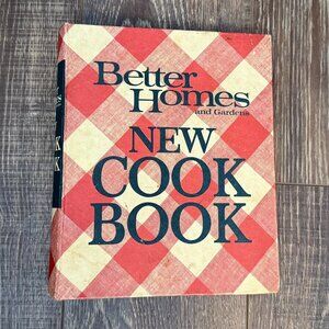 Better Homes and Gardens New Cook Book - 1968